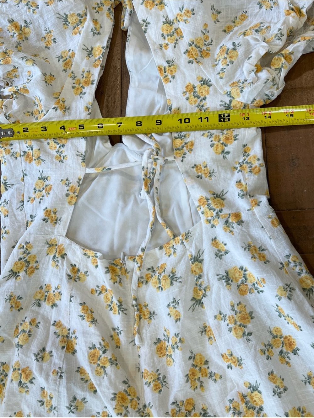 ASTR The Label Lovegrove White Yellow Floral Puff Sleeve Mini Dress Large - Picture 11 of 13